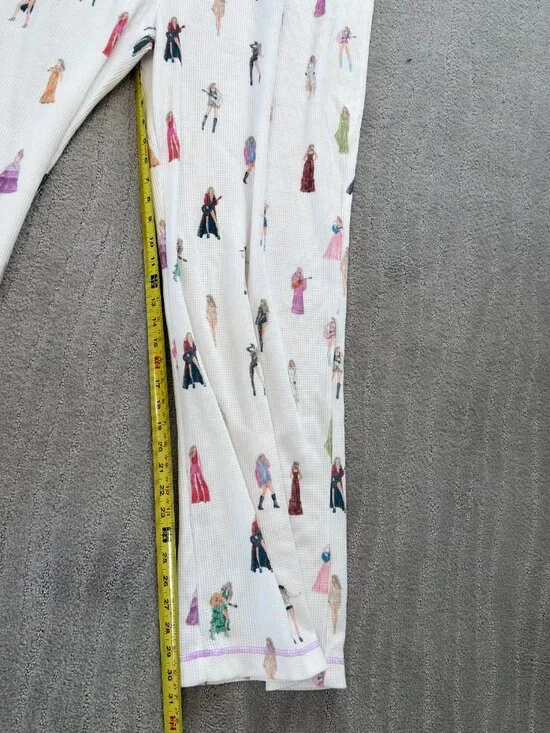 β¨ Taylor Swift The Eras Tour Pajama Set β¨ - Picture 15 of 15